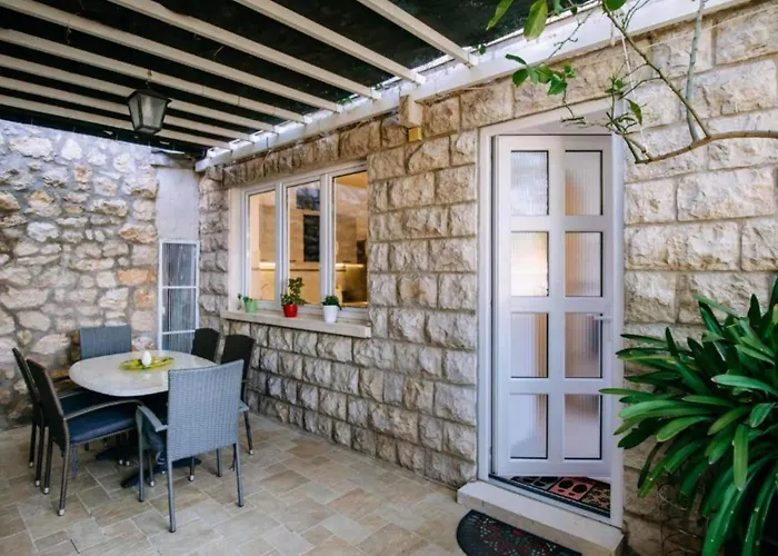 One Bedroom With Terrace Apartament Dubrownik