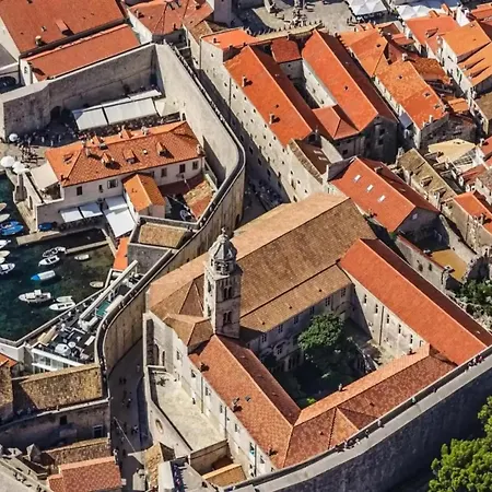 Apartamento One Bedroom With Terrace