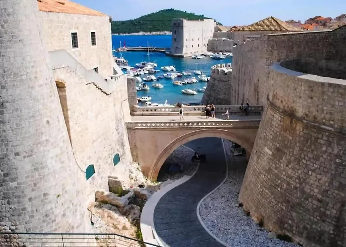 One Bedroom With Terrace * Dubrovnik