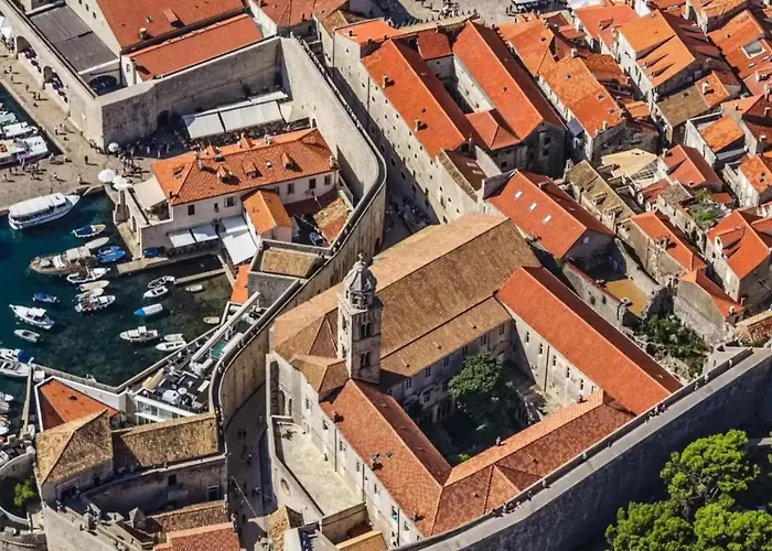 Daire One Bedroom With Terrace