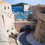 One Bedroom With Terrace * Dubrovník